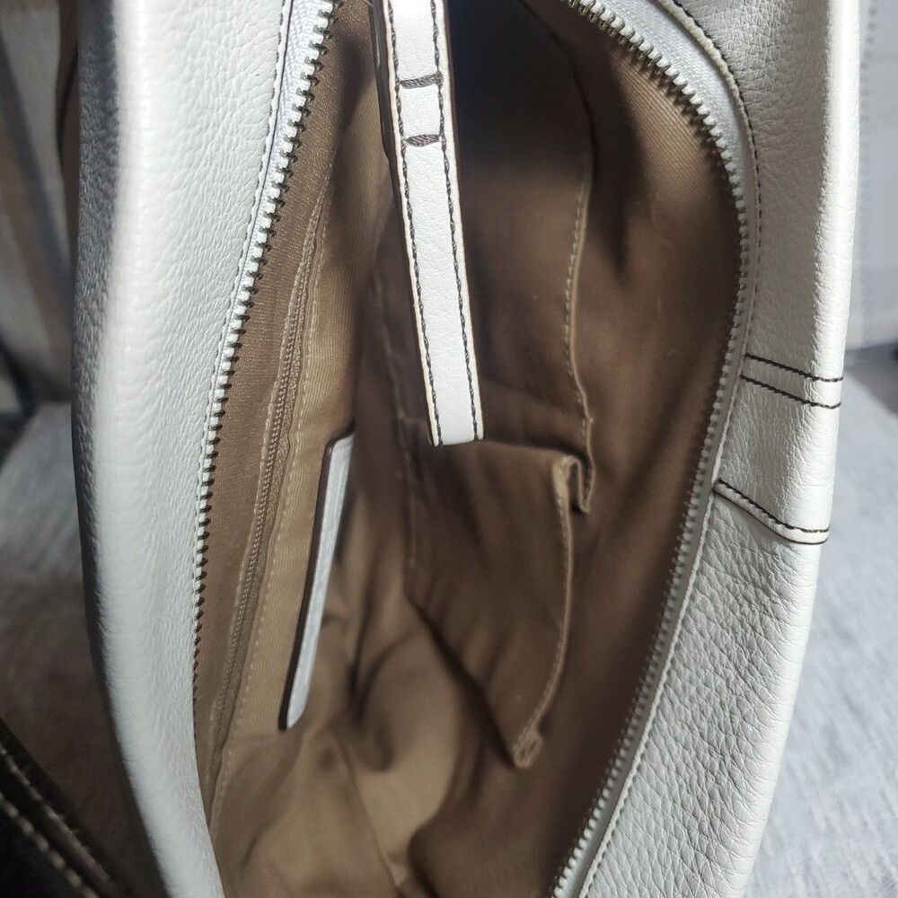 Coach Pebbled Leather Shoulder‎ Bag Cream White – Adjustable Strap Tote - Picture 12 of 14